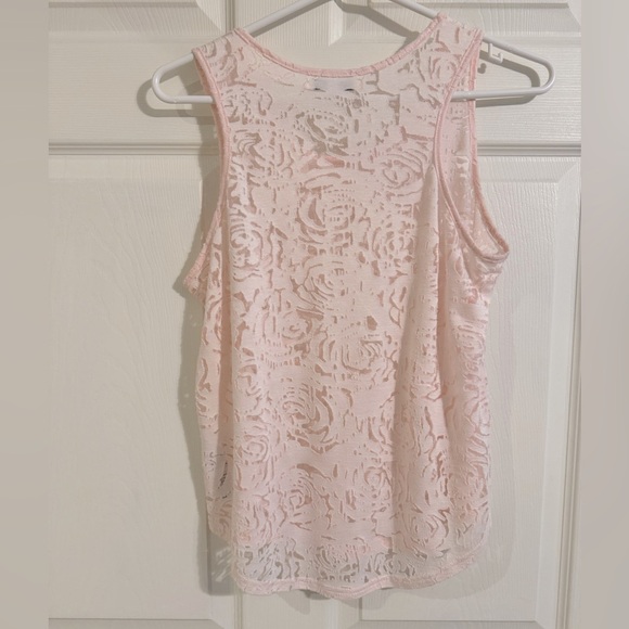 Floral Cutout top - Picture 5 of 5